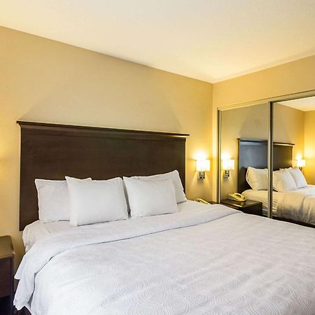 Mainstay Suites Fargo - I-94 Medical Center Kültér fotó