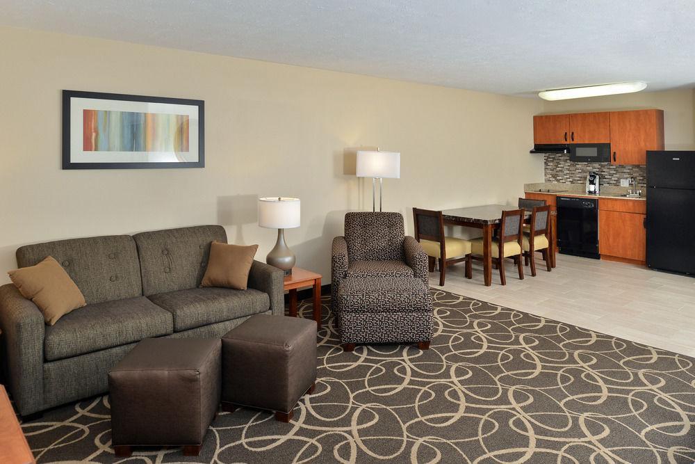 Mainstay Suites Fargo - I-94 Medical Center Kültér fotó